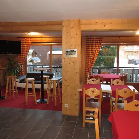 Szálloda Alpen Roc 3*